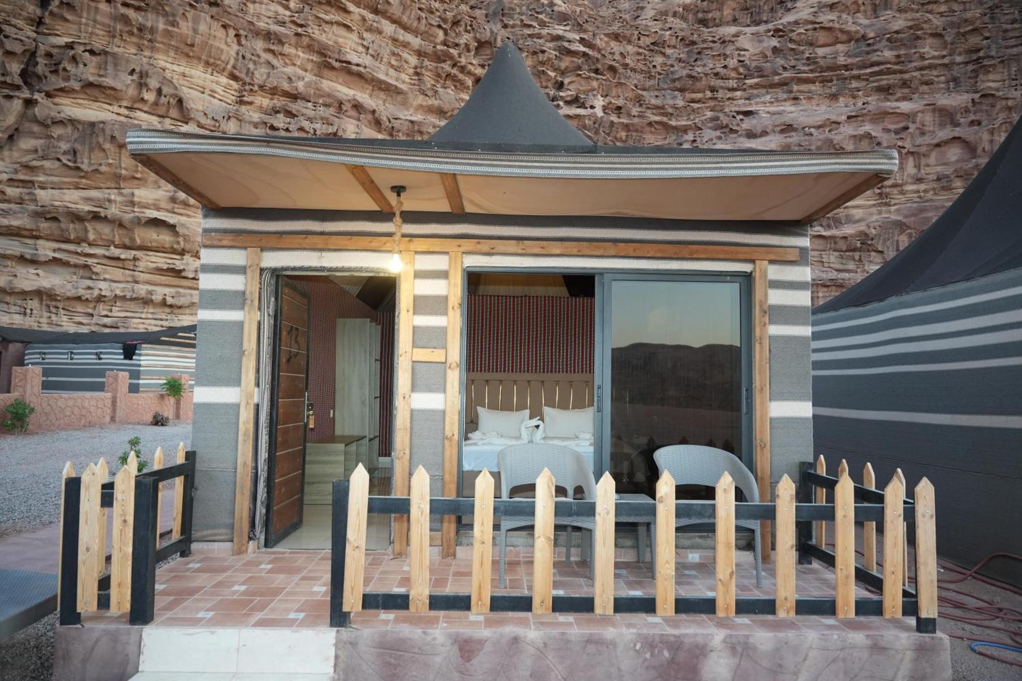 Shaheen Camp Wadi Rum Ngoại thất bức ảnh