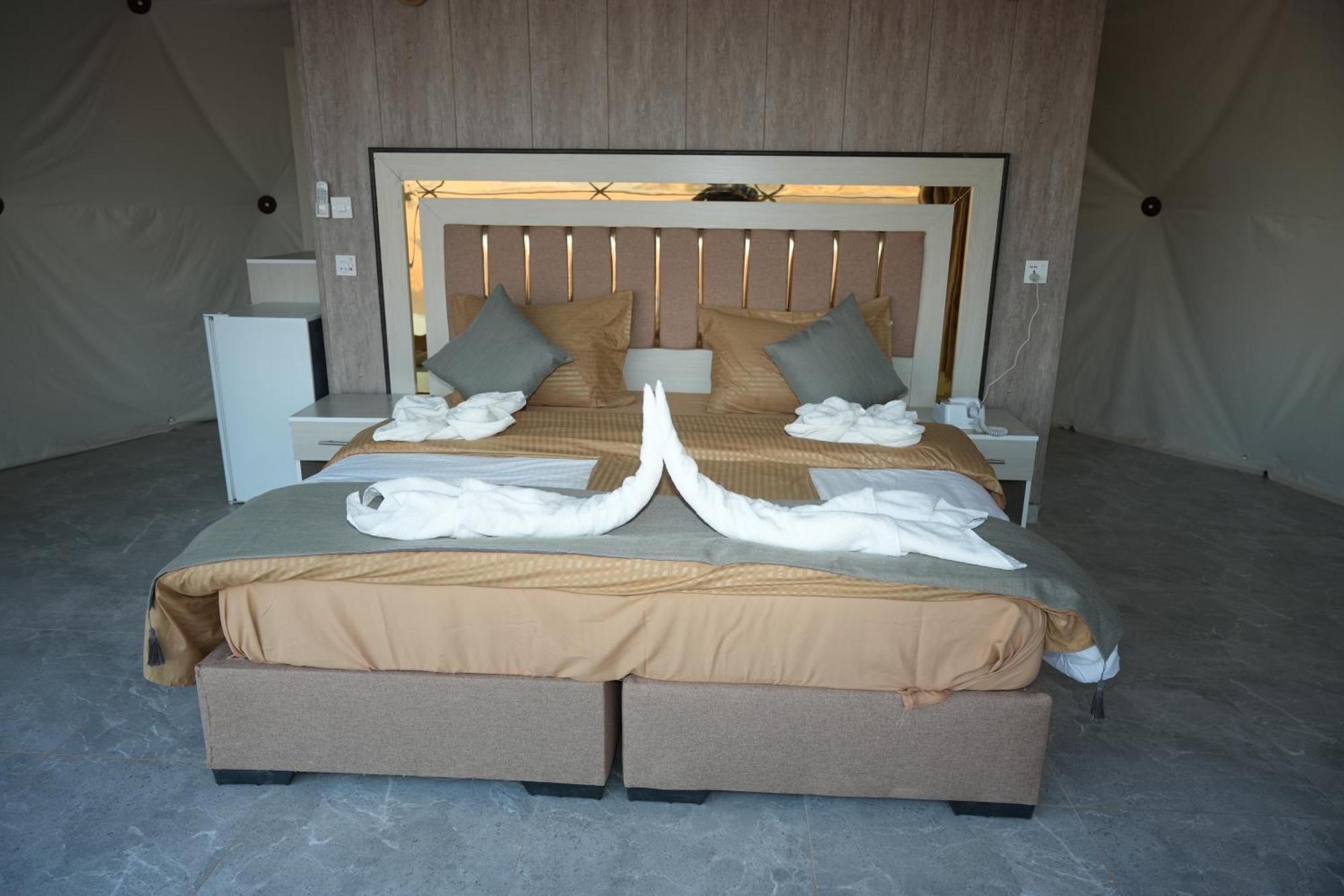 Shaheen Camp Wadi Rum Ngoại thất bức ảnh